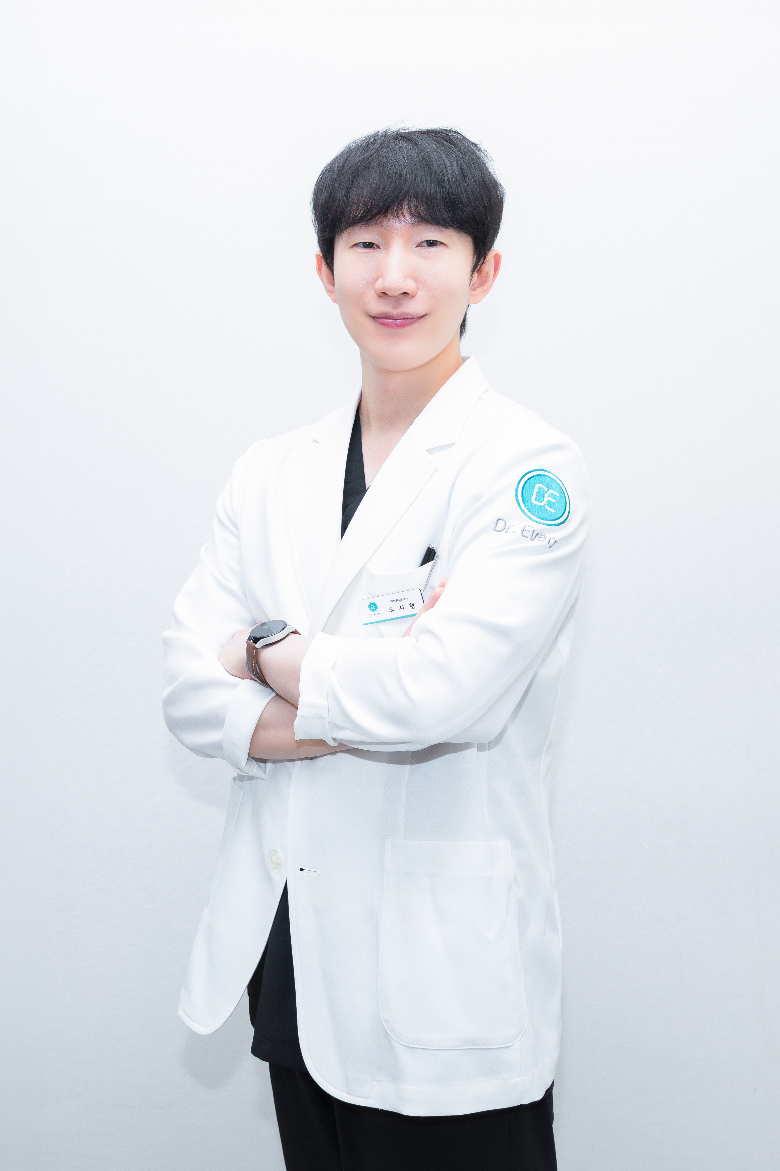 닥터에버스의원 천안점 우시형 대표원장 프로필 사진